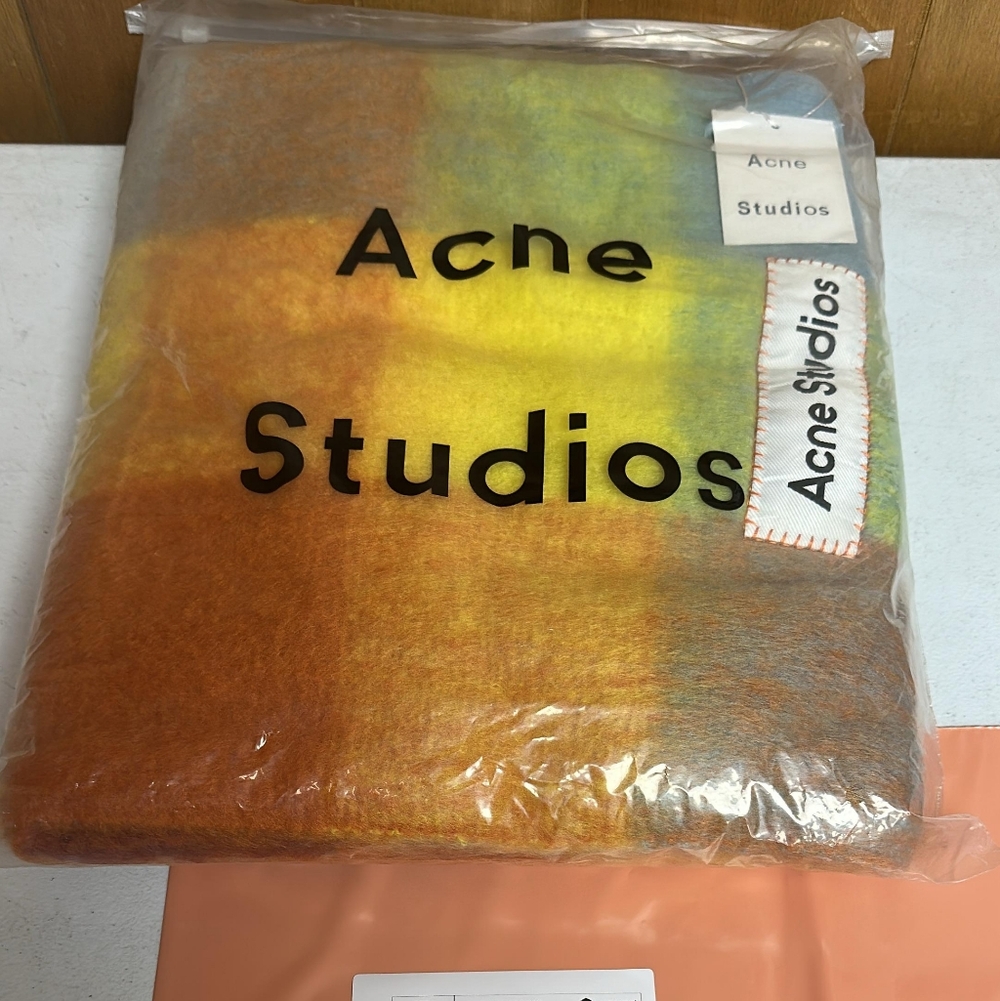 Acne Studios Scarf - Picture 2 of 2